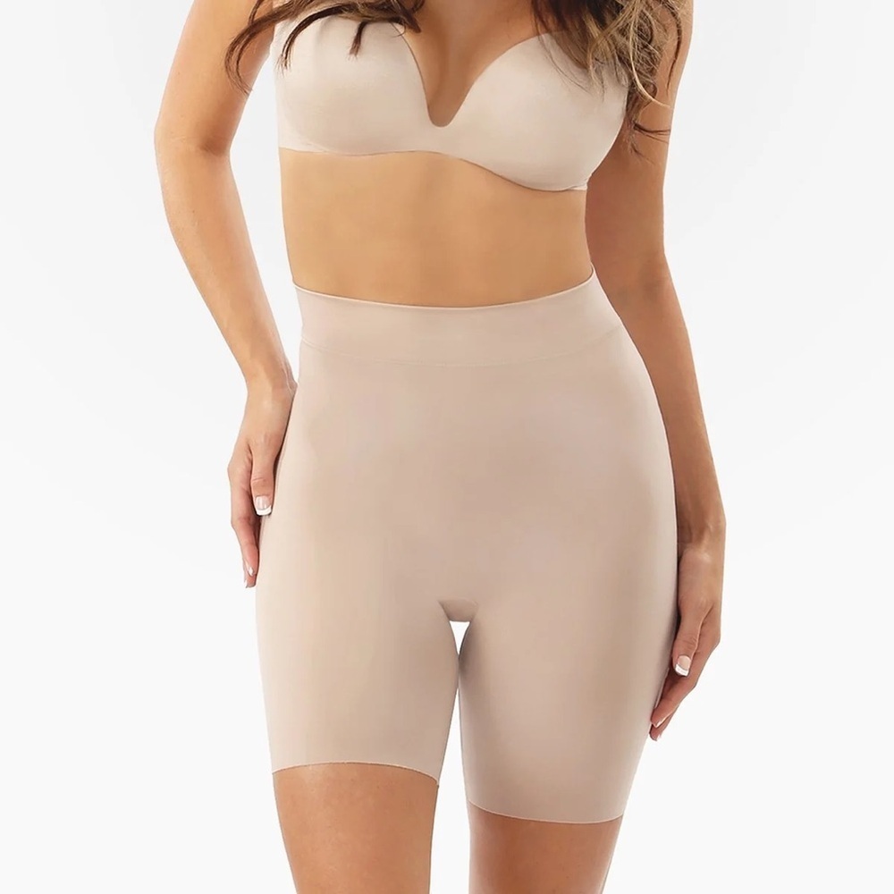Belly Bandit Mother Tucker Smoothing Shorts Small Nude Tan Beige